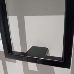 Minimalistyczna balustrada loftowa