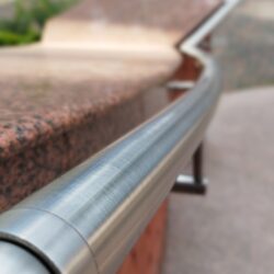 Pochwyt nierdzewny – gięty na wymiar