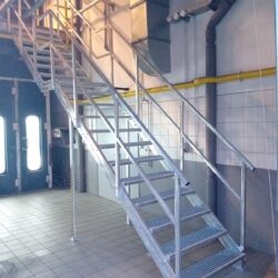 Schody techniczne w salonie BYD – Piaseczno