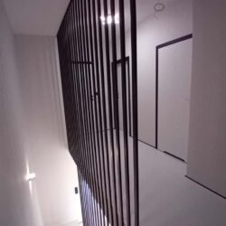 Balustrada harfowa – nowoczesna forma bezpieczeństwa i designu