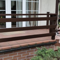 Balustrada aluminiowa w stylu klasycznym
