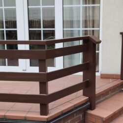 Balustrada aluminiowa w stylu klasycznym