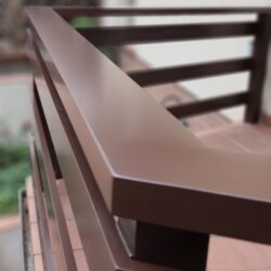 Balustrada aluminiowa w stylu klasycznym